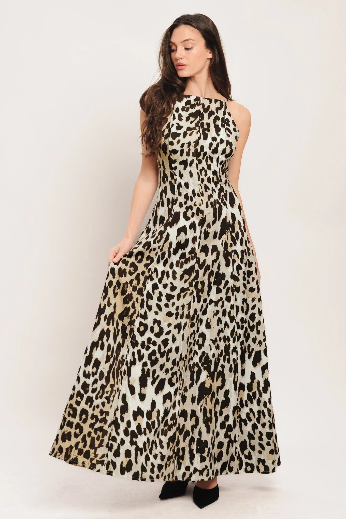SAVAGE ELEGANCE ANIMAL PRINT MAXI DRESS