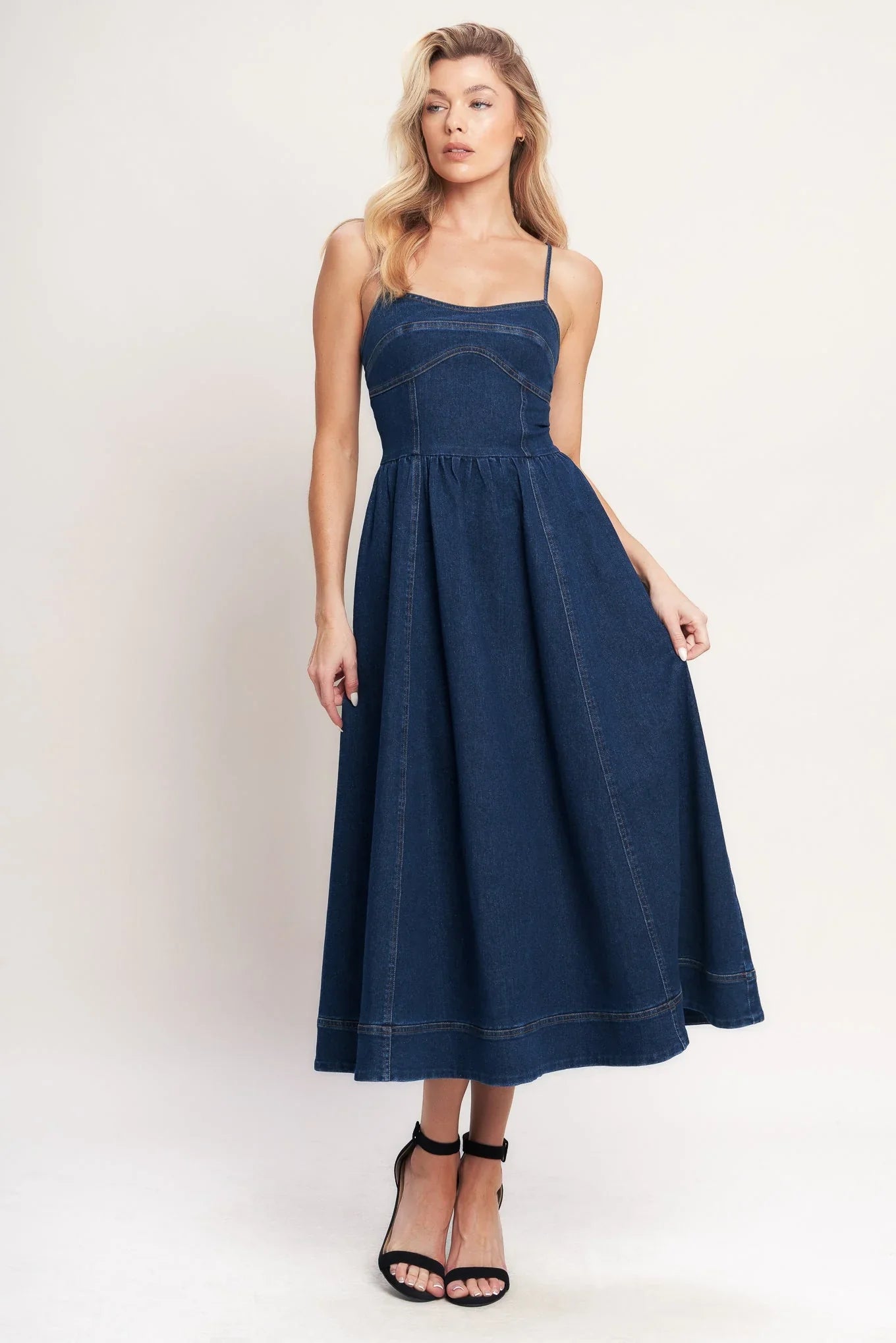 THE EVERYDAY ICON DENIM MIDI DRESS