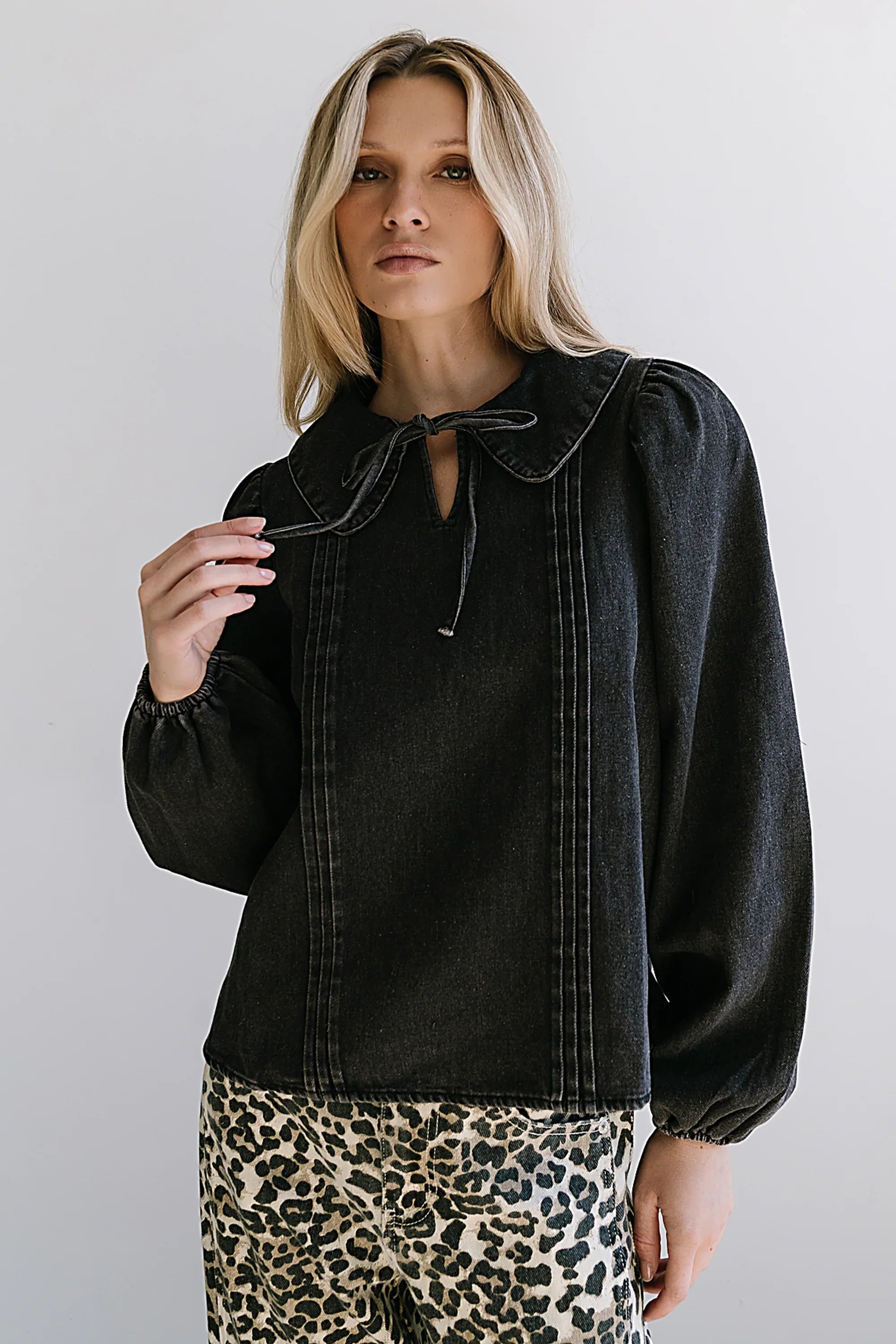 Monique Pleated Blouse in Black