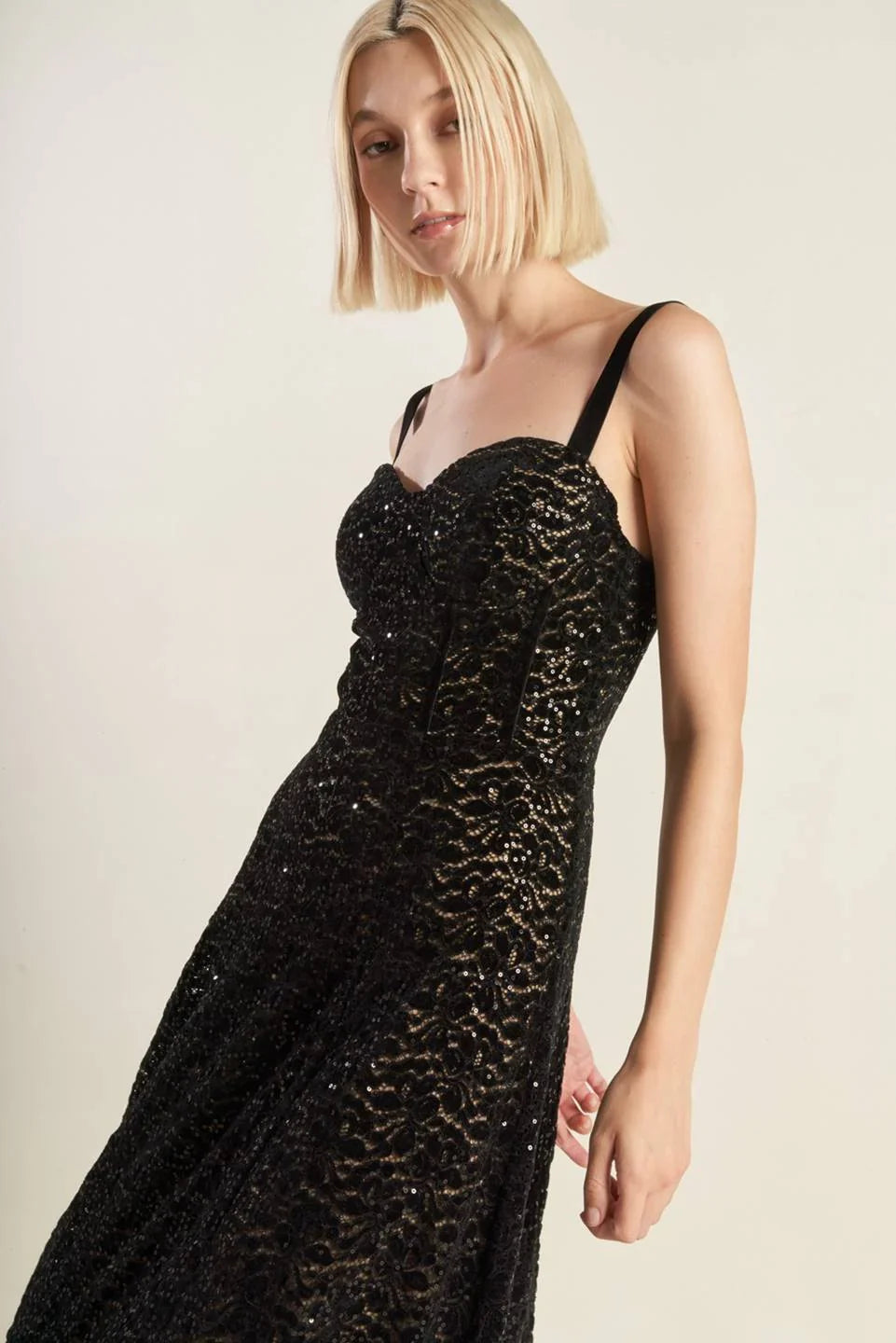 TIFFANY BLACK LACE MIDI DRESS
