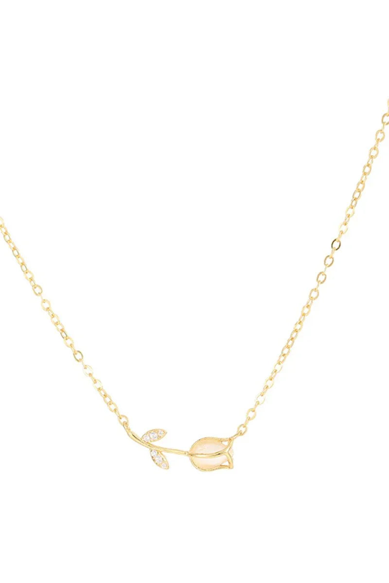 Tulip Pendant Clavicle Necklace